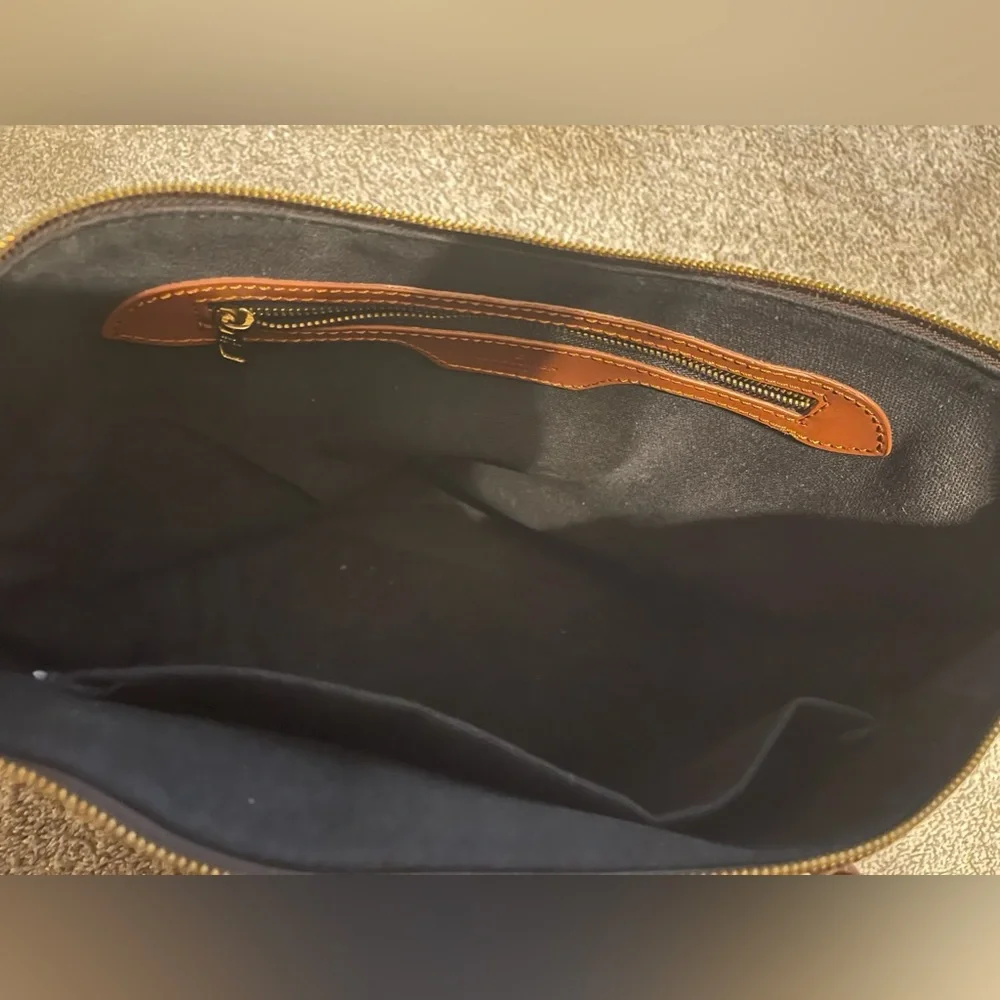 Purse - Picture 5 of 6